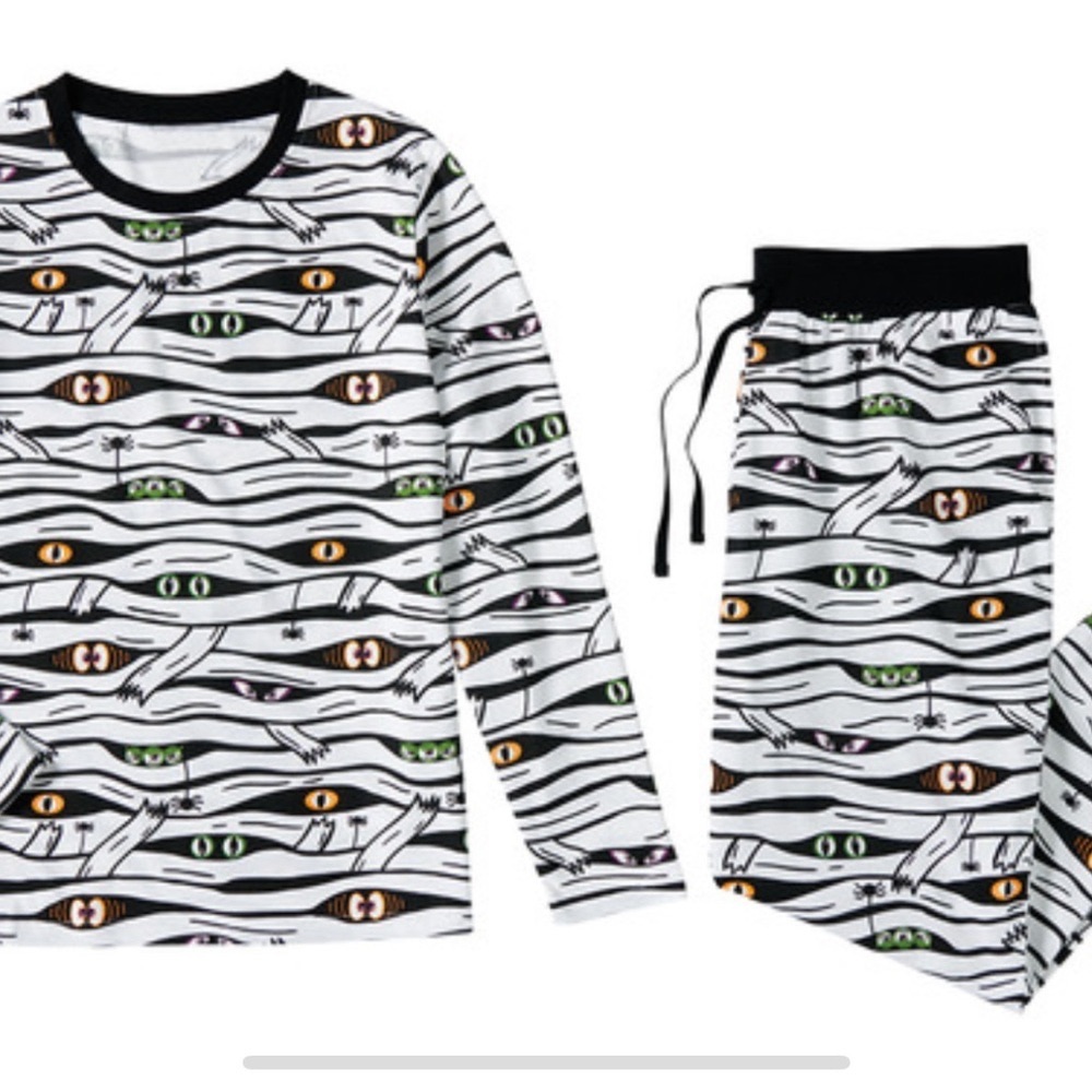 Serra ladies mummy pjs *glow in the dark* size small